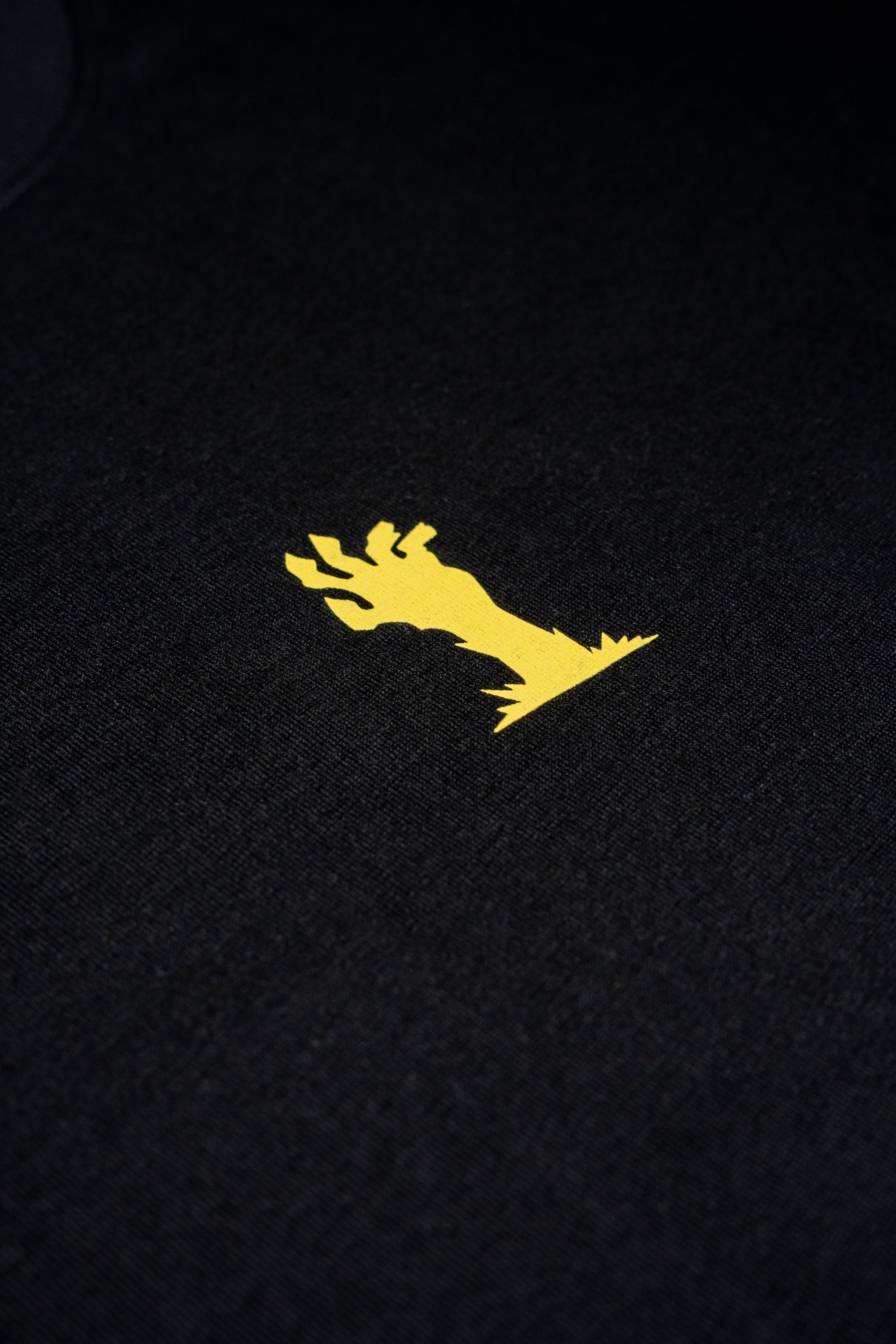 T-shirt Dancing Dead Arena détail du logo front