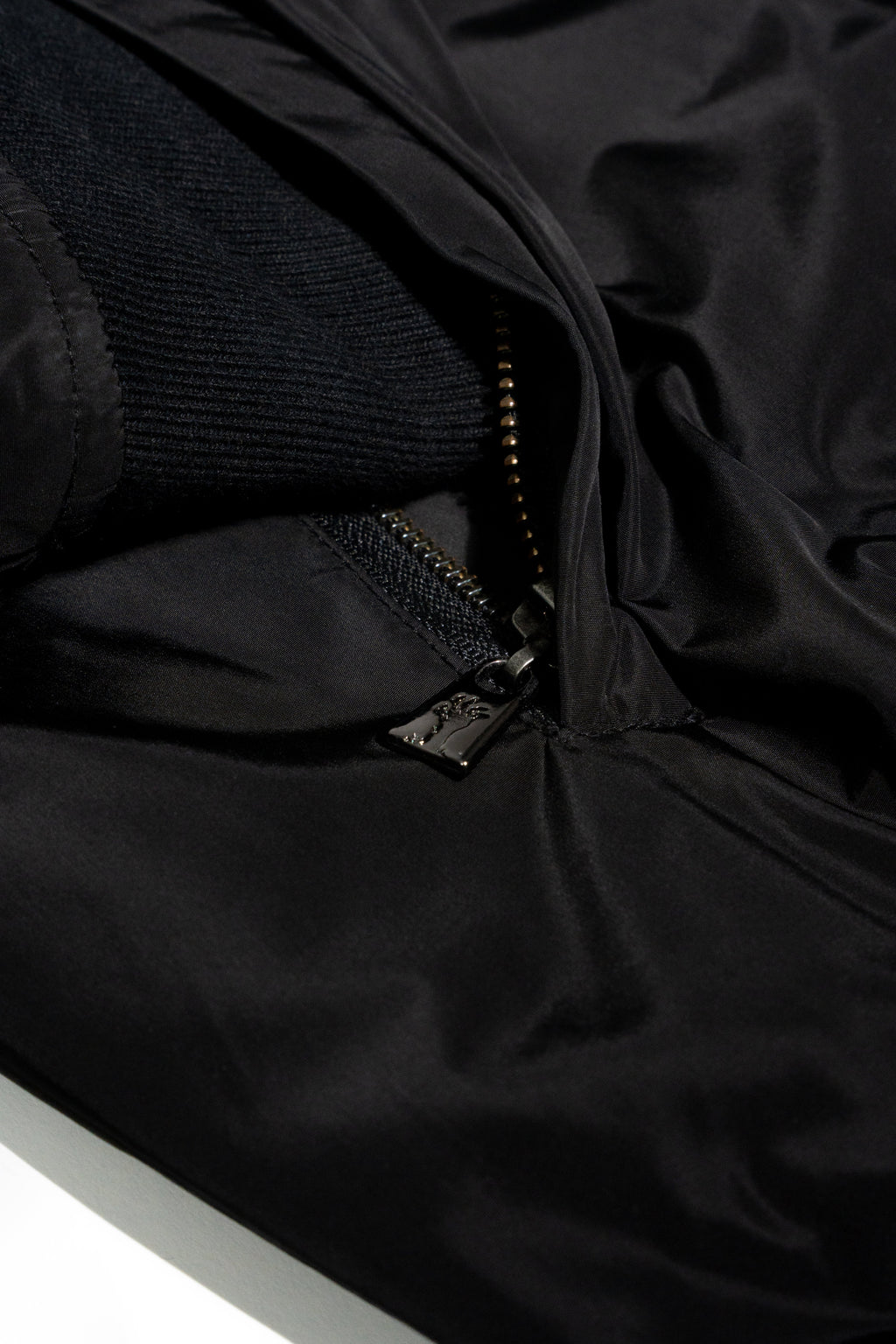 Dancing Dead bomber zipper